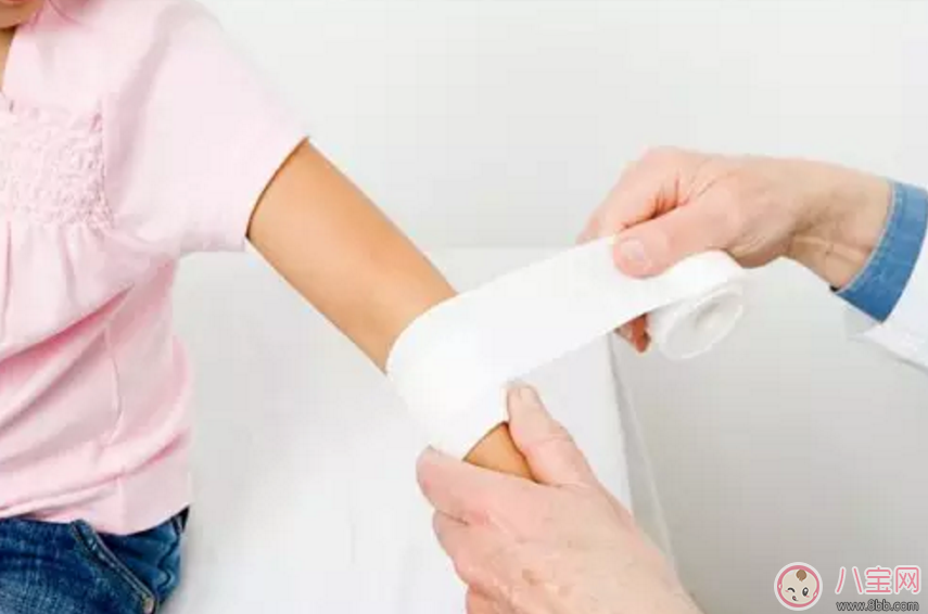 寶寶意外受傷怎么辦 如何避免破傷風(fēng) 寶寶意外受傷怎么辦 如何避免破傷風(fēng)