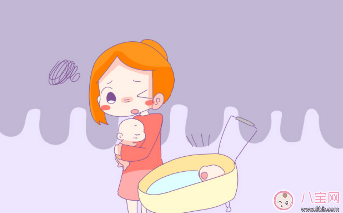 寶寶豎著抱不哭是什么原因 小孩子橫抱哭豎抱就不哭 寶寶豎著抱不哭是什么原因 小孩子橫抱哭豎抱就不哭