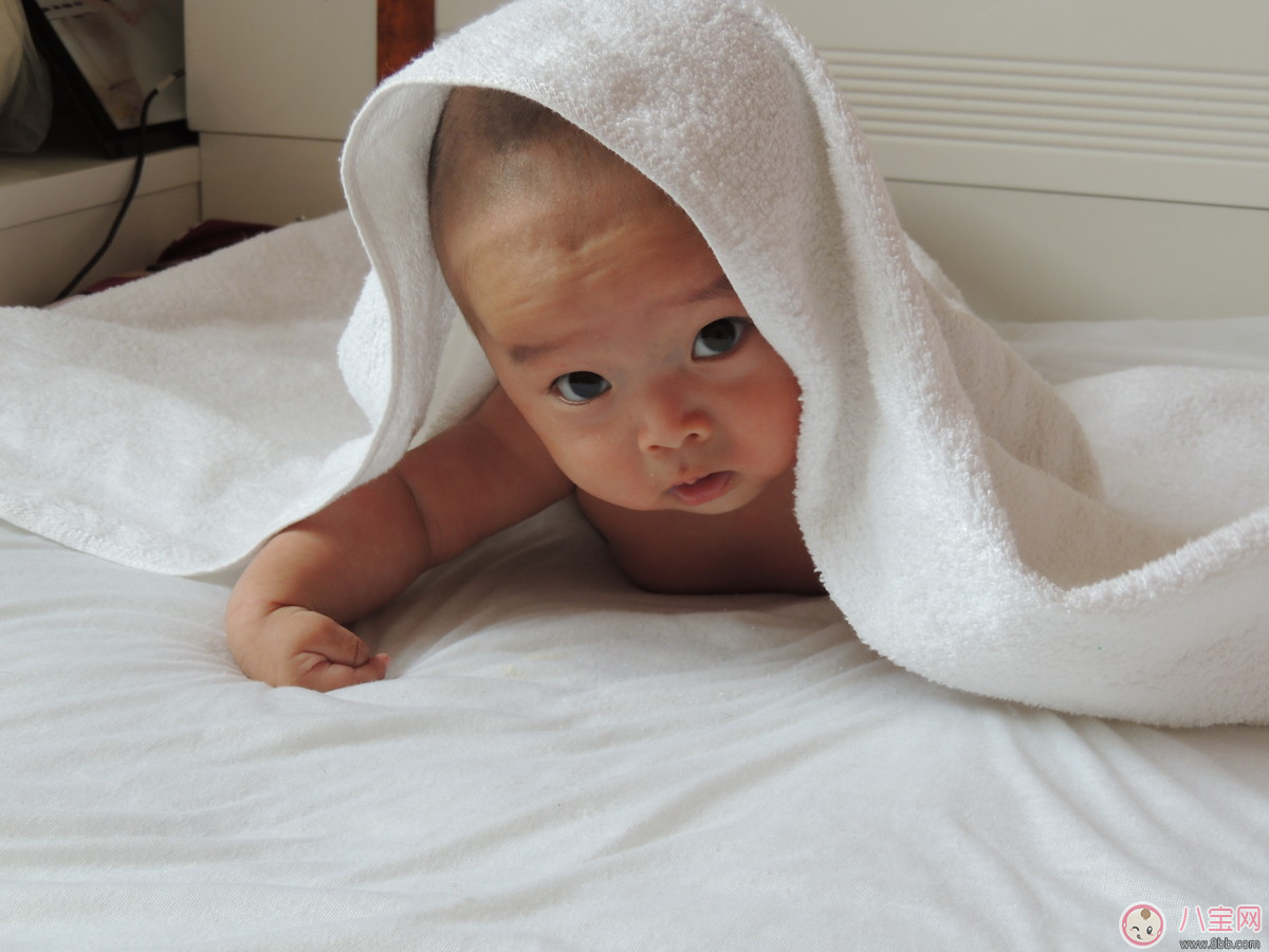 秋季洗澡易著涼 如何保證水溫不變涼 秋季洗澡易著涼 如何保證水溫不變涼