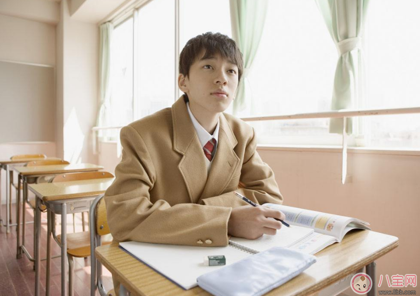 孩子不喜歡寫作業(yè) 可能這樣會(huì)讓孩子容易接受 孩子不喜歡寫作業(yè) 可能這樣會(huì)讓孩子容易接受