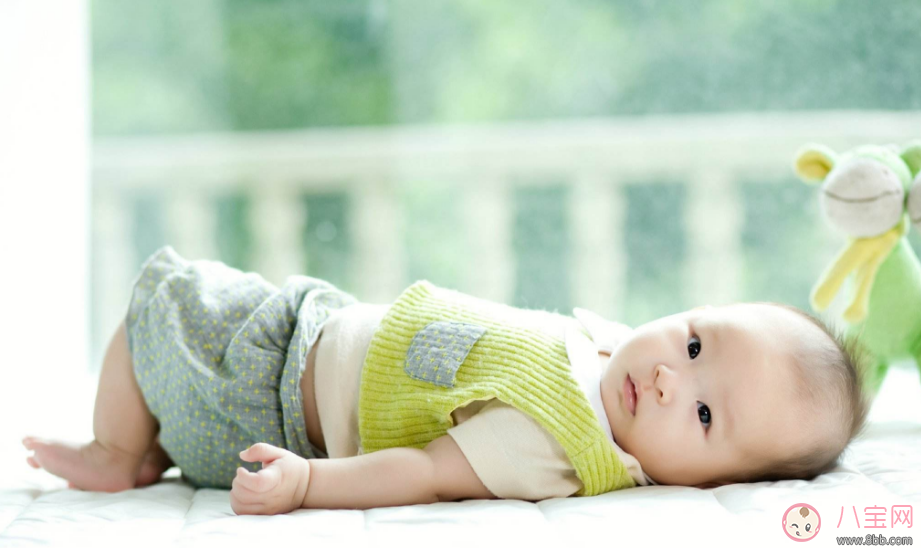 孩子多大會叫爸爸媽媽 孩子開口說話是什么時候