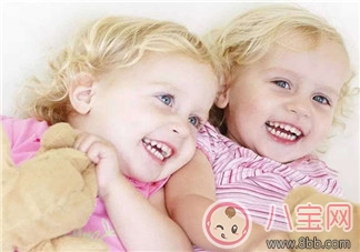 如何幫助寶寶度過磨人的長牙期？