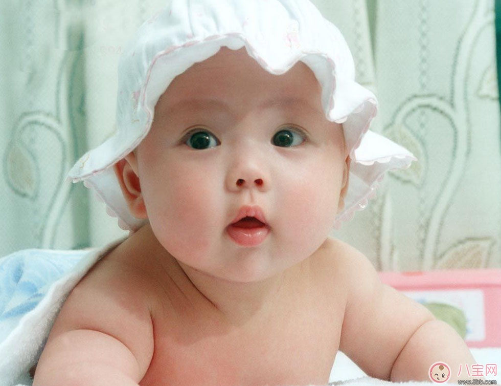 如何幫助寶寶度過磨人的長牙期？