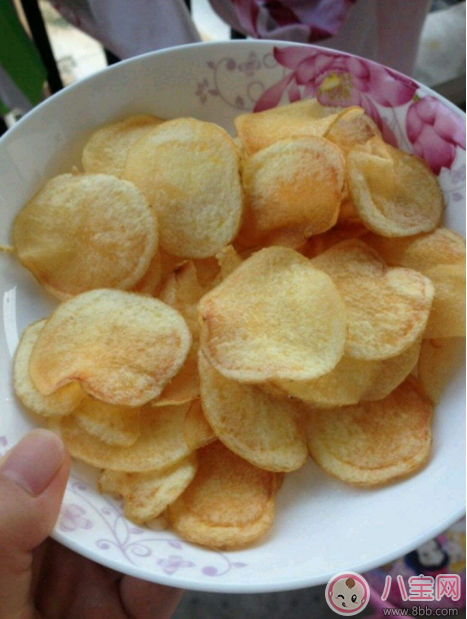 寶寶居然喜歡吃重口味的食物 糾正孩子重口味方法