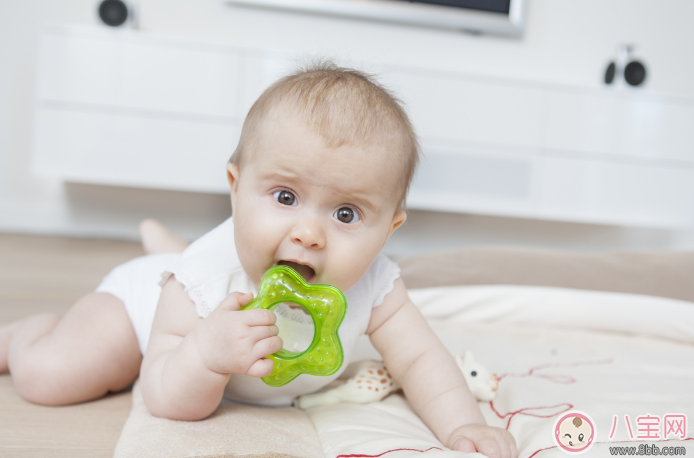 寶寶生長(zhǎng)發(fā)育最佳時(shí)期是什么時(shí)候 家長(zhǎng)該做些什么 寶寶生長(zhǎng)發(fā)育最佳時(shí)期是什么時(shí)候 家長(zhǎng)該做些什么