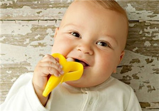 如何判斷寶寶長牙期 安撫寶寶怎么做