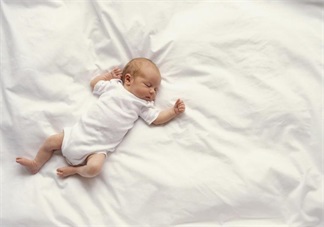 哇哇亂哭原因竟是吃多了 孩子吃多了怎么辦