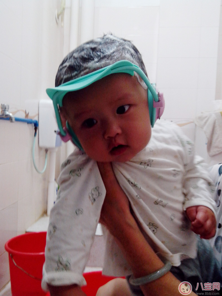 孩子怕洗頭總是哭 解決這些難題讓孩子接受洗頭