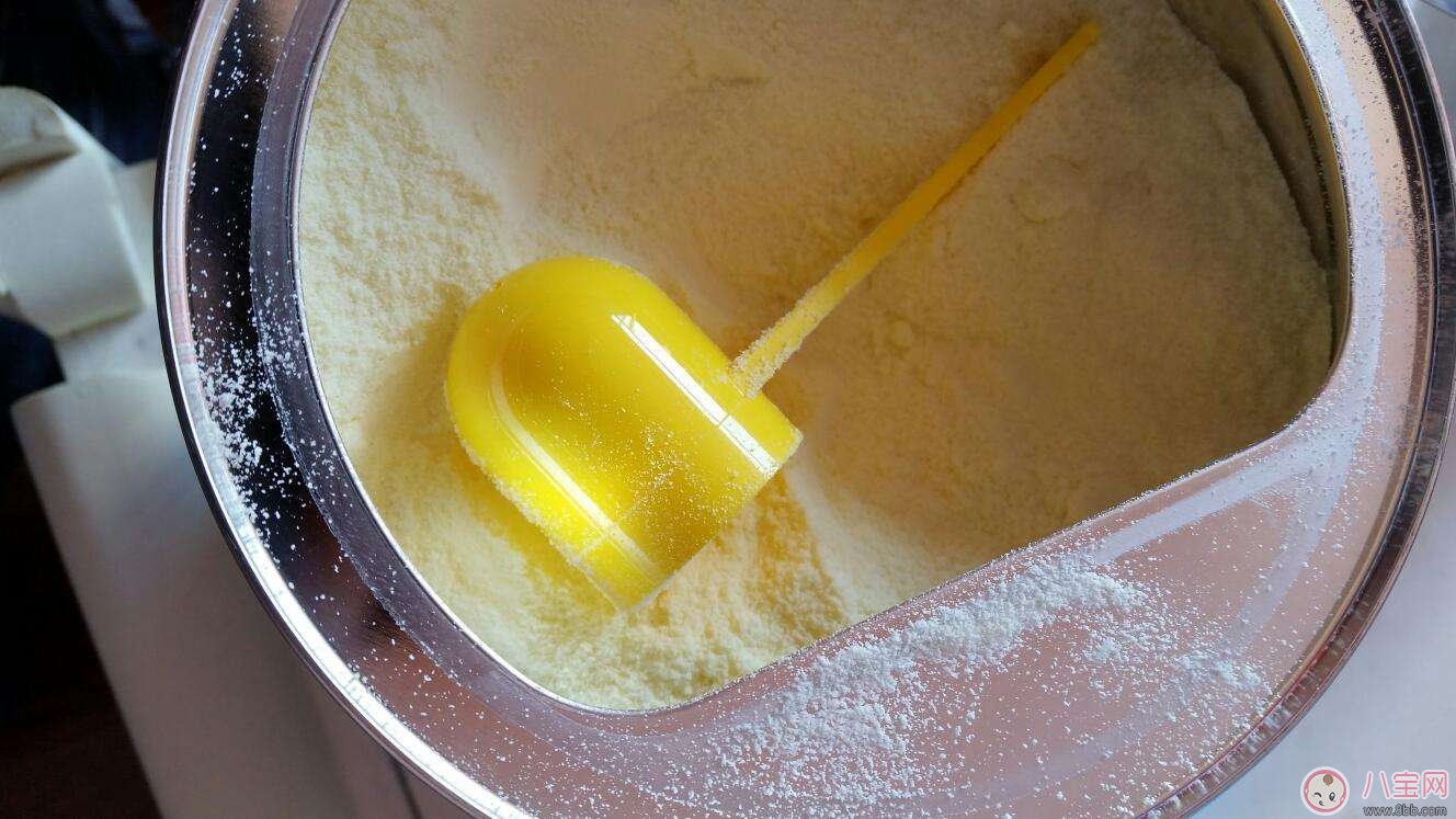 嬰幼兒如何換奶粉  需要一匙一匙換嗎