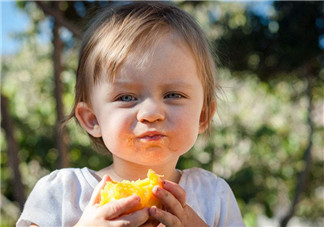 寶寶吃水果過(guò)敏 寶寶如何正確吃水果