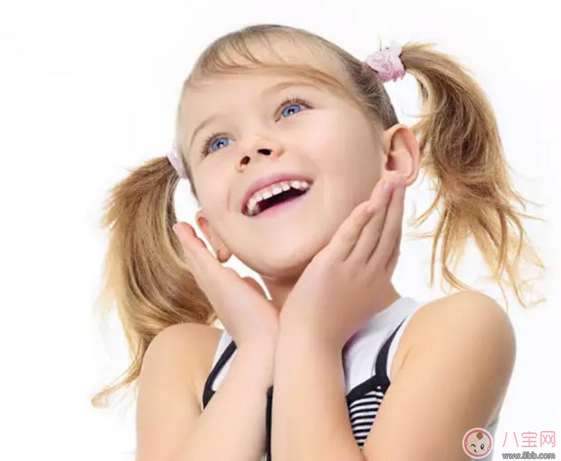 寶寶斜視是怎么造成的 寶寶斜視怎么辦怎么矯正