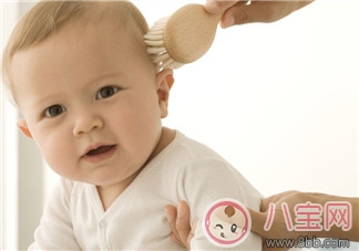 寶寶的頭發(fā)生長過程 寶寶頭發(fā)生長的秘密 寶寶的頭發(fā)生長過程 寶寶頭發(fā)生長的秘密