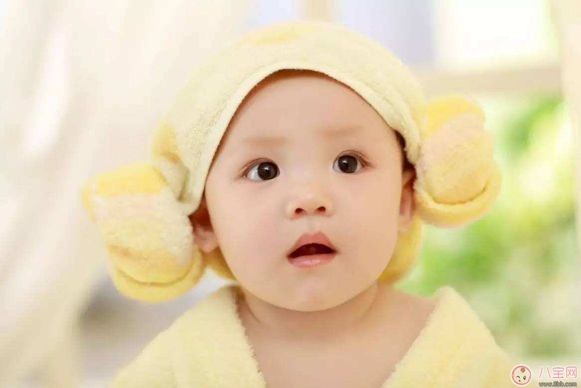 寶寶的頭發(fā)生長過程 寶寶頭發(fā)生長的秘密 寶寶的頭發(fā)生長過程 寶寶頭發(fā)生長的秘密