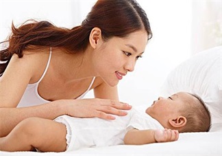 怎么哄都不睡寶寶 是不是方法沒用對