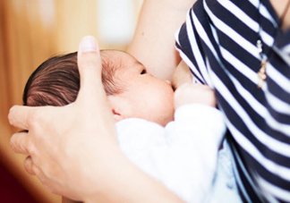 產(chǎn)后奶水多的方法 產(chǎn)后做到這5點母乳多到溢出來