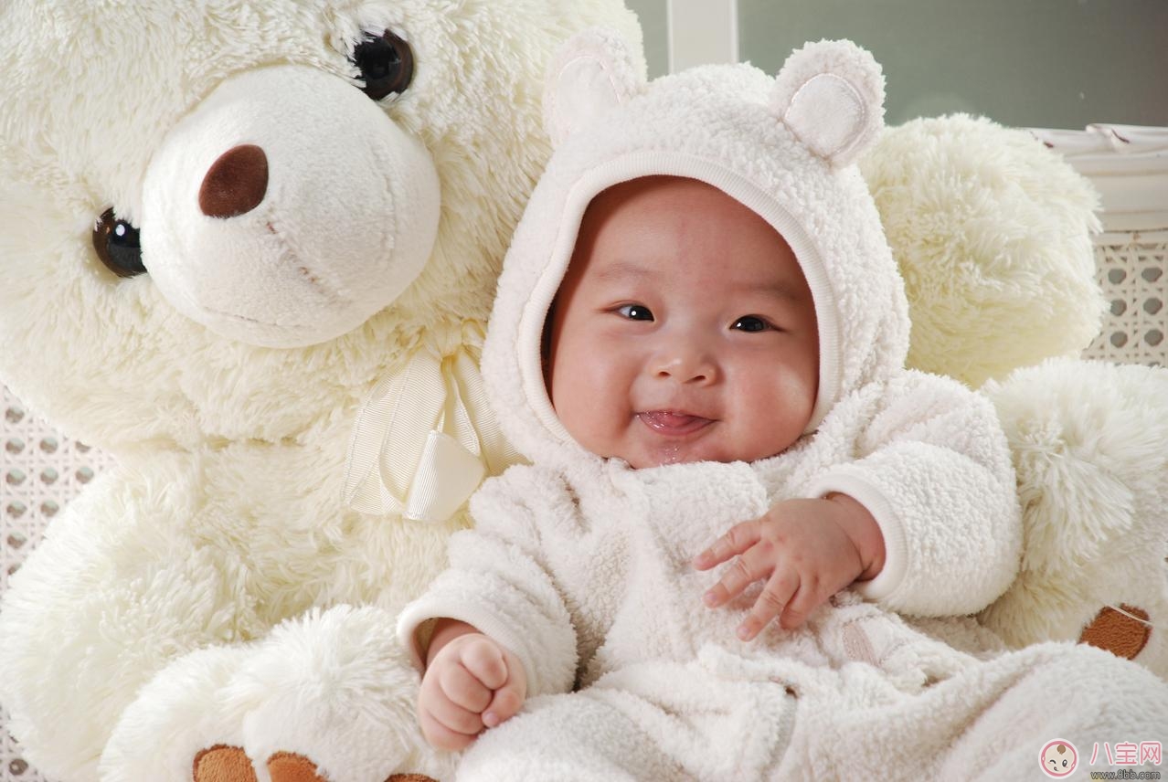 寶寶耳垢耳屎清理 千萬不要亂清理 寶寶耳垢耳屎清理 千萬不要亂清理