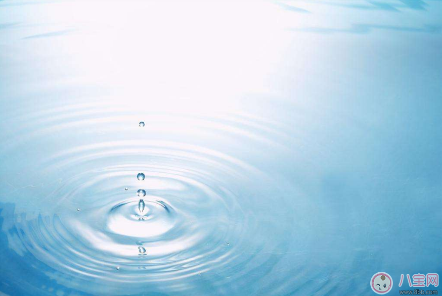 寶寶奶粉的沖泡用什么水好 不是所有的水都可以拿來沖奶粉