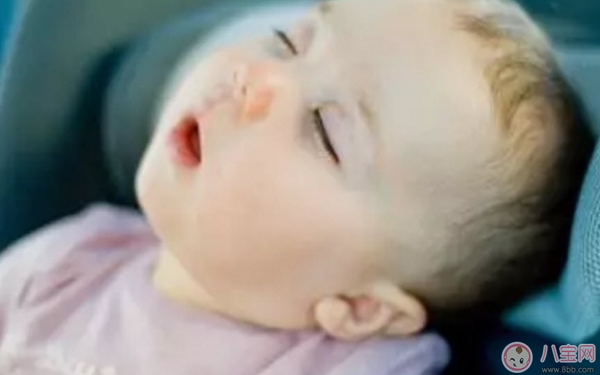 寶寶用口呼吸怎么糾正 寶寶張著嘴睡覺(jué)正常嗎 寶寶用口呼吸怎么糾正 寶寶張著嘴睡覺(jué)正常嗎