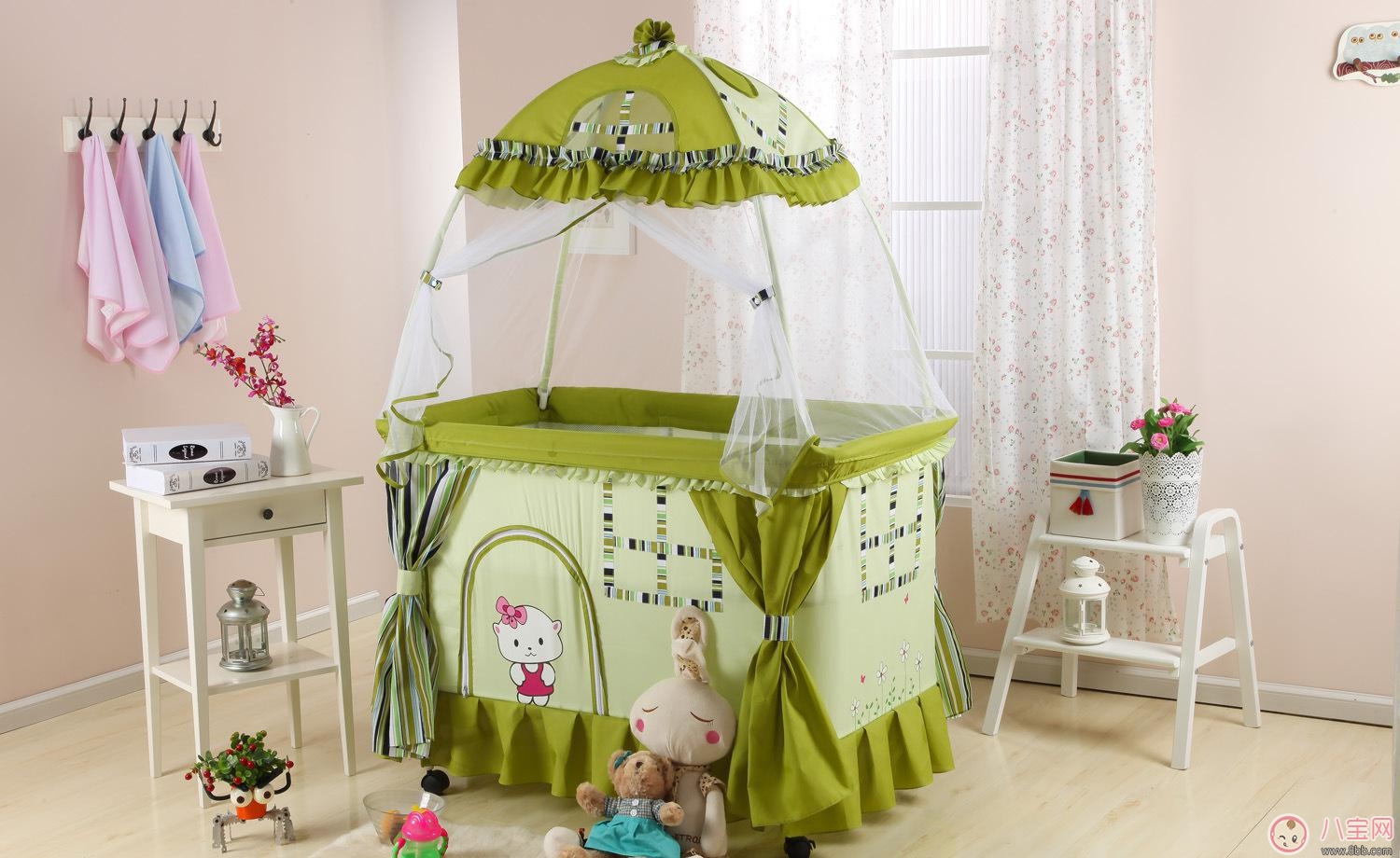 嬰兒床擺放位置 如何保證寶寶安全