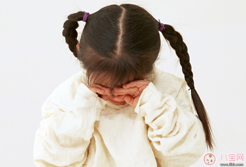 孩子這樣是因為缺乏安全感 這些細節(jié)能看出 孩子這樣是因為缺乏安全感 這些細節(jié)能看出