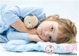 一歲前寶寶每個(gè)階段如何照顧 如何讓寶寶作息規(guī)律 一歲前寶寶每個(gè)階段如何照顧 如何讓寶寶作息規(guī)律