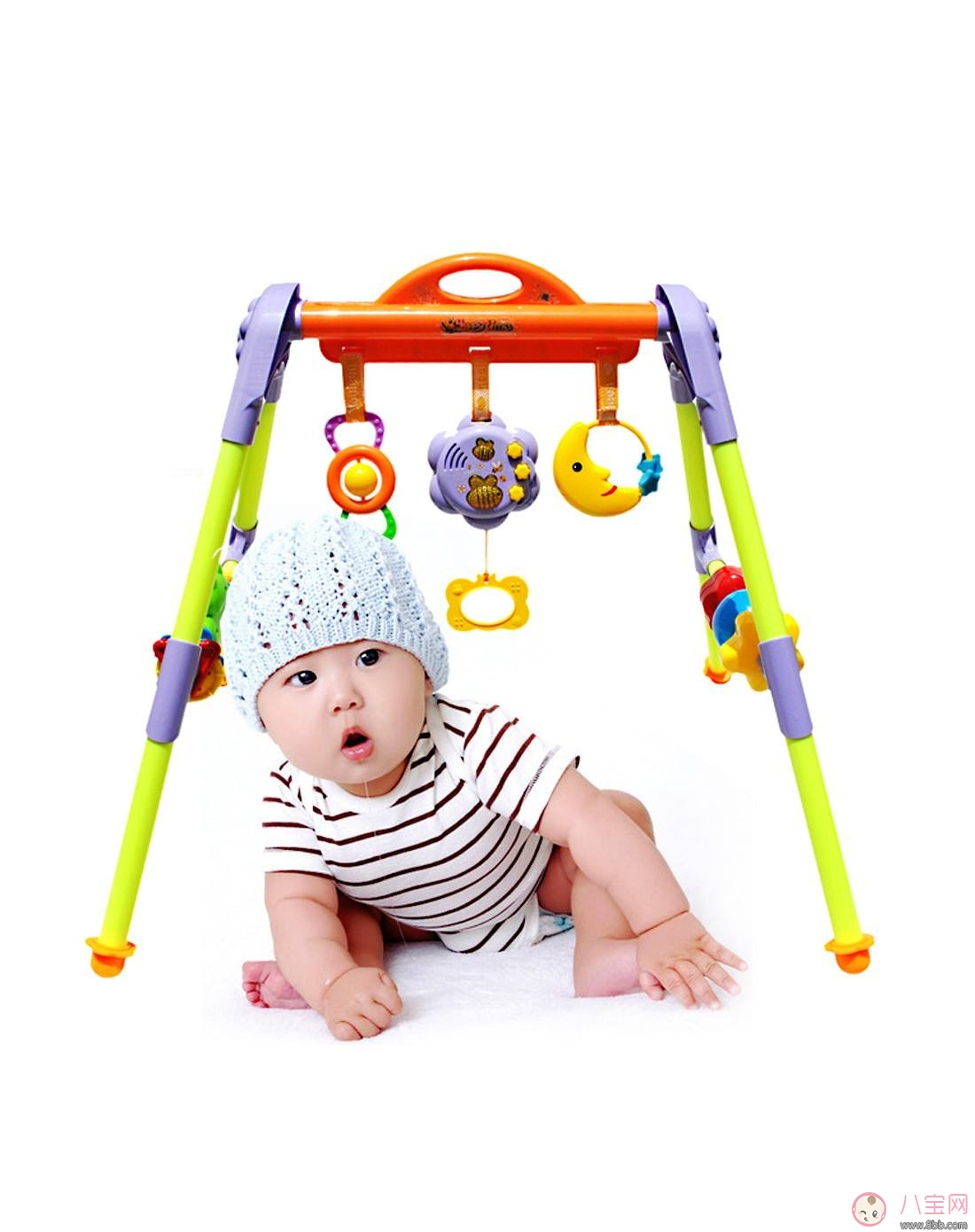 嬰兒聽音樂  幫助成長和發(fā)育