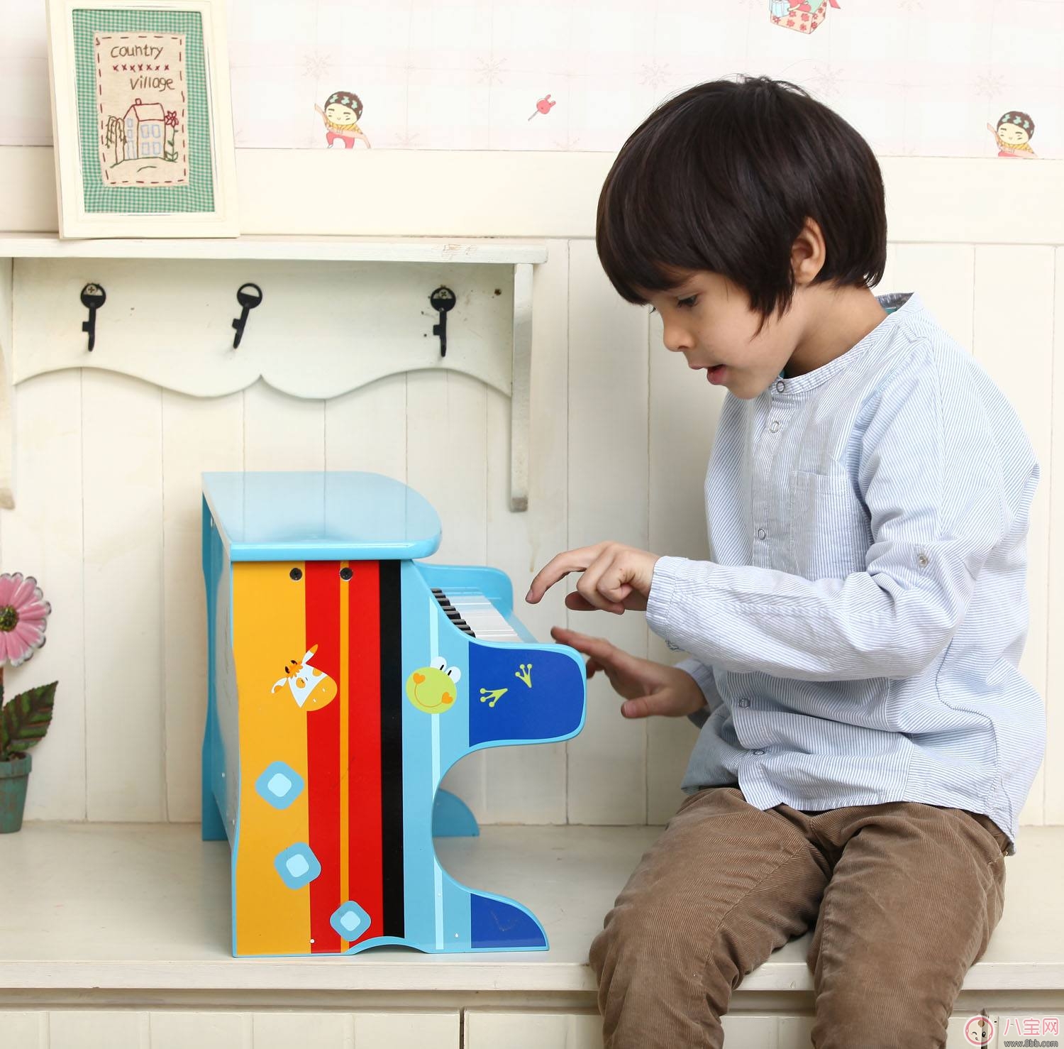 嬰兒聽音樂  幫助成長和發(fā)育