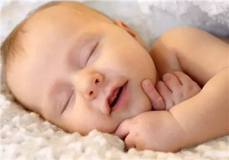 寶寶睡眠訓(xùn)練多大開始好 為什么不要太早開始睡眠訓(xùn)練