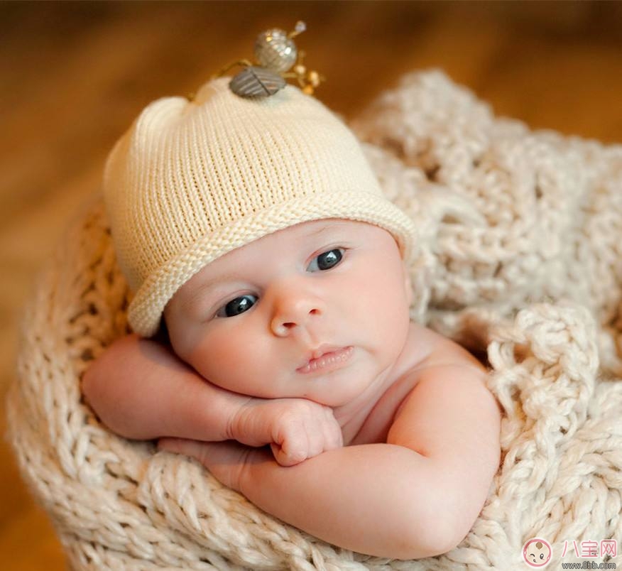 寶寶出生后常見癥狀 新手媽媽如何面對(duì)