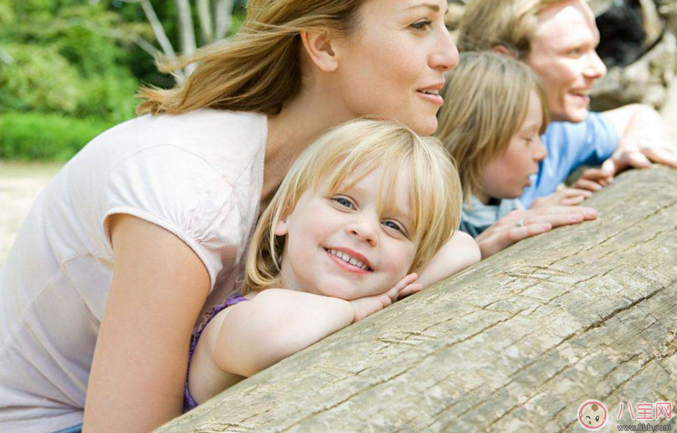 這樣表揚寶寶有益他的成長 正確表揚孩子也有技巧 這樣表揚寶寶有益他的成長 正確表揚孩子也有技巧