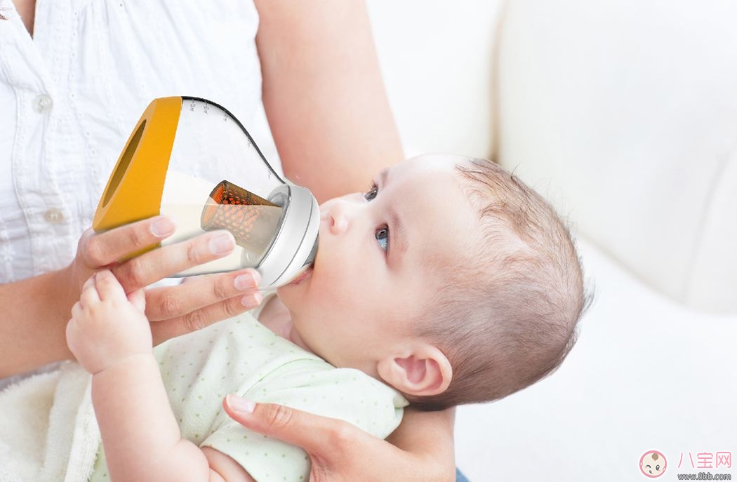 寶寶哺乳健康 如何預(yù)防嬰兒配方奶過敏