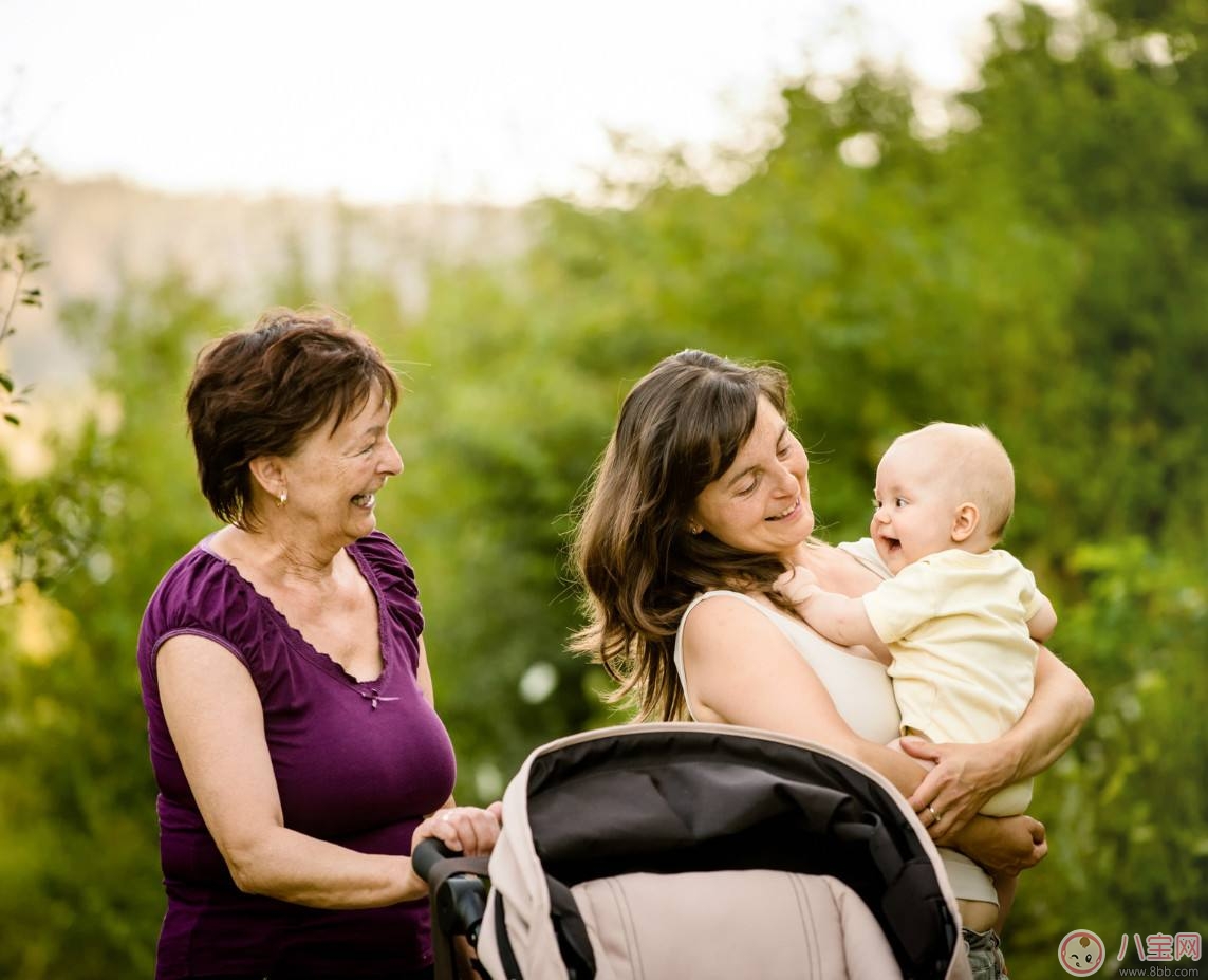 出游帶寶寶乘車錯誤觀念  小細節(jié)要注意