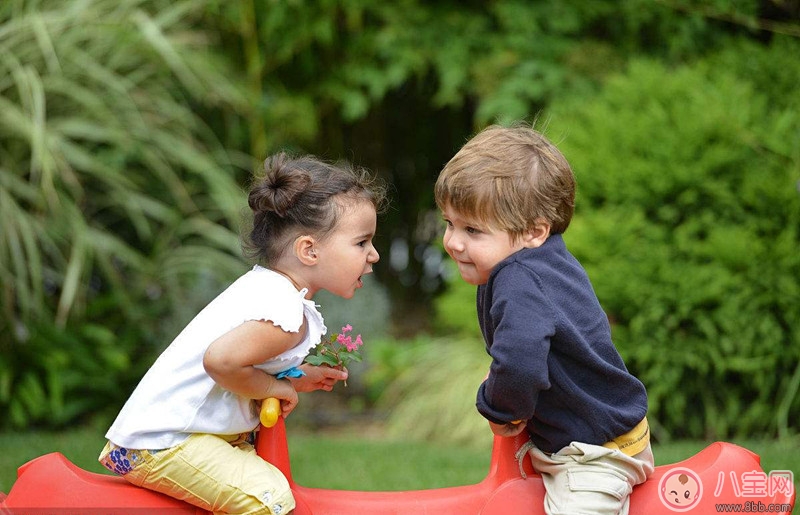 二三歲寶寶成長發(fā)展 寶寶成長有哪些問題 二三歲寶寶成長發(fā)展 寶寶成長有哪些問題