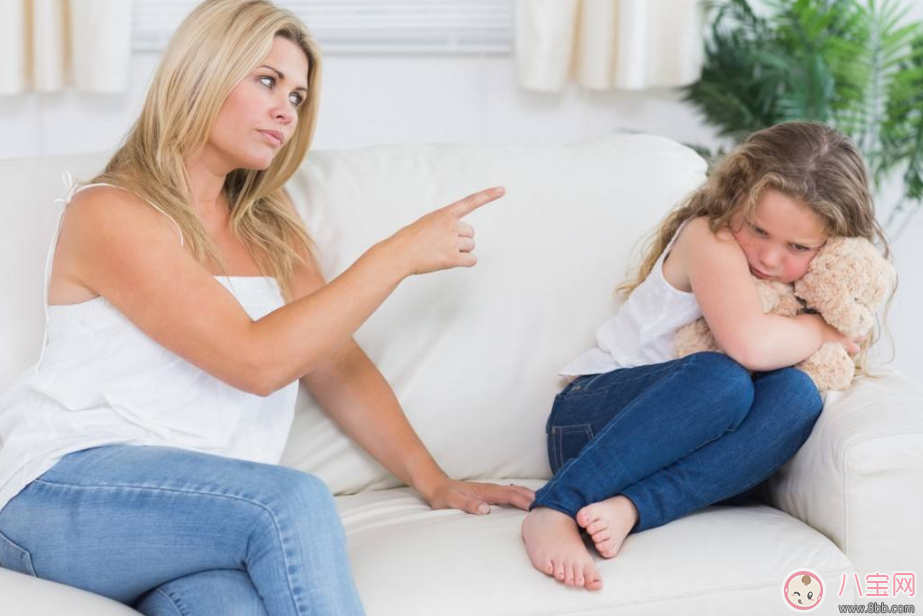 孩子一不聽(tīng)話就打屁股 孩子不聽(tīng)話的幾率會(huì)更高