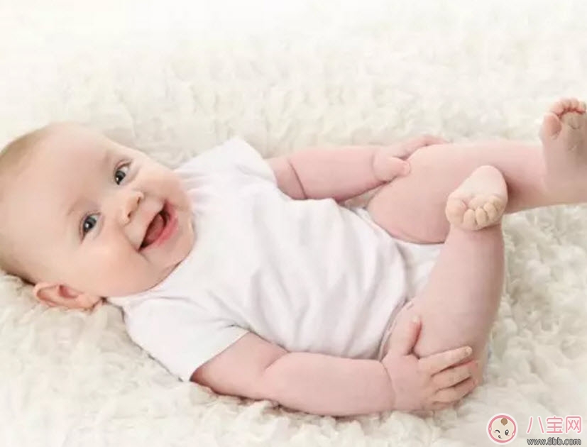 新生兒臍炎有哪些癥狀 嬰兒臍炎如何護(hù)理 新生兒臍炎有哪些癥狀 嬰兒臍炎如何護(hù)理