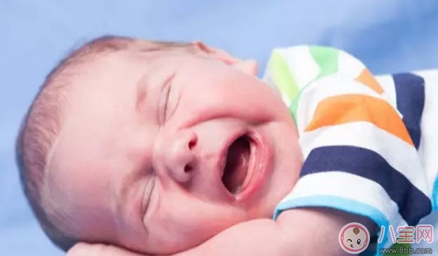 新生兒臍帶脫落的時間是幾天 新生兒臍帶脫落的過程圖解