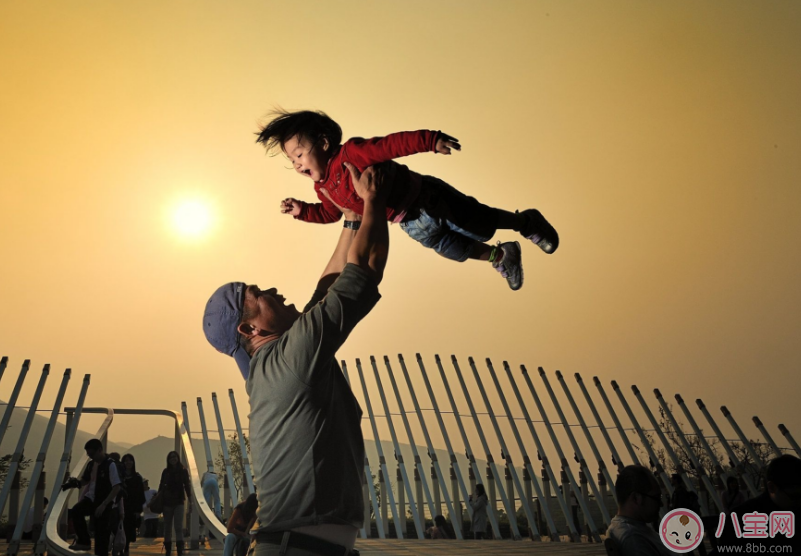 孩子說方言到底好不好 孩子只會(huì)說普通話真的好嗎