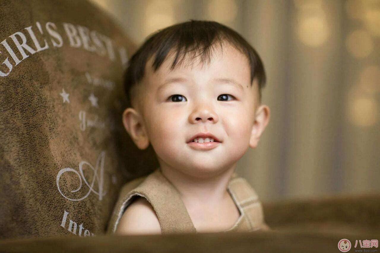 小寶寶睡覺磨牙 家長應對的方法 小寶寶睡覺磨牙 家長應對的方法