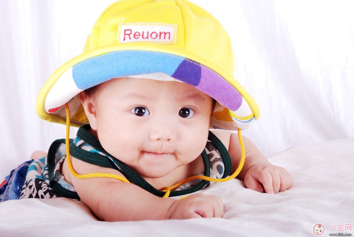 秋季寶寶腹瀉怎么辦 寶寶腹瀉如何護理 秋季寶寶腹瀉怎么辦 寶寶腹瀉如何護理