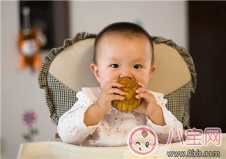 中秋將至你還錯誤的給寶寶吃月餅嗎 如何讓寶寶健康吃月餅 中秋將至你還錯誤的給寶寶吃月餅嗎 如何讓寶寶健康吃月餅