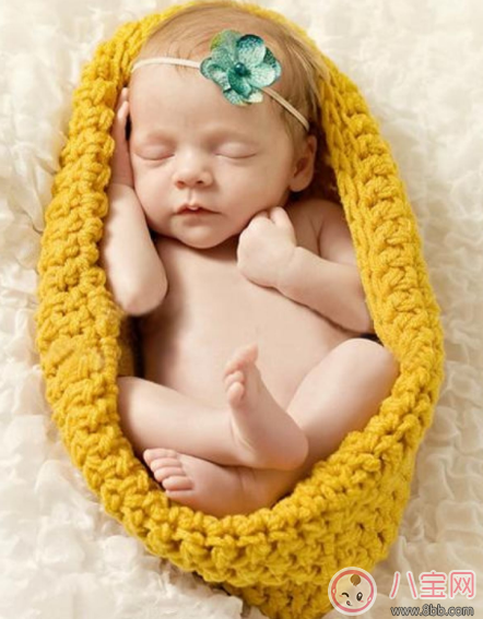 與新生兒同睡 這些大家一定要注意 與新生兒同睡 這些大家一定要注意