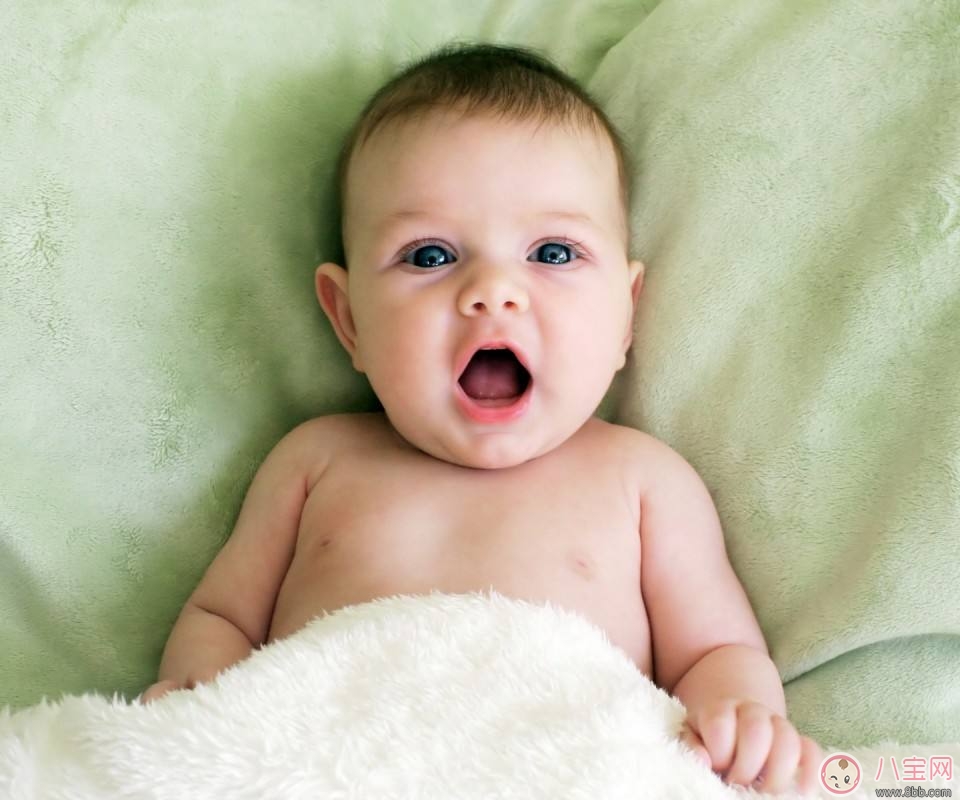 寶寶秋天長(zhǎng)痱子的防治之道 寶寶秋天長(zhǎng)痱子的防治之道