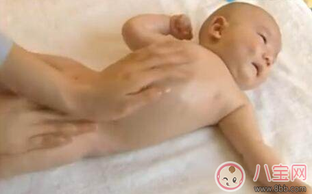 一個(gè)月大寶寶怎么按摩好 一月大寶寶按摩指南