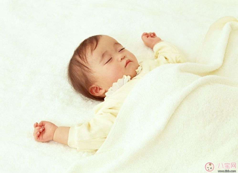 新生兒得了黃疸怎么辦 如何治療 新生兒得了黃疸怎么辦 如何治療