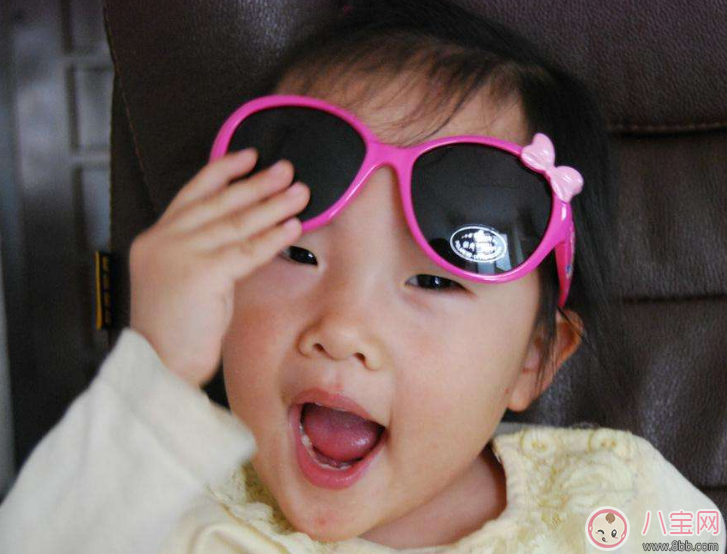 孩子太陽(yáng)鏡怎么選 選購(gòu)適合孩子的太陽(yáng)鏡推薦