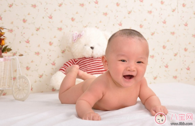 寶媽分享帶娃趣事 這些尷尬事你都做了嗎