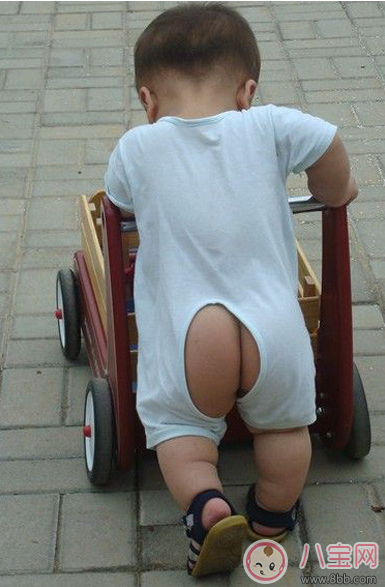 夏天寶寶穿開(kāi)襠褲真的好嗎 寶寶穿開(kāi)襠褲危害