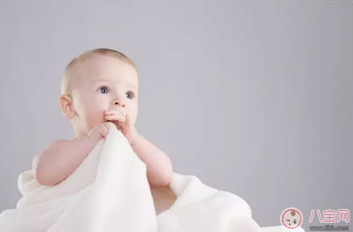 寶寶長牙順序 寶寶長牙特征(寶寶長牙癥狀) 寶寶長牙順序 寶寶長牙特征(寶寶長牙癥狀)