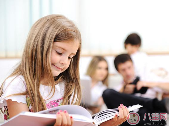 這樣“懶”其實能讓孩子獨立 培養(yǎng)孩子獨立方法