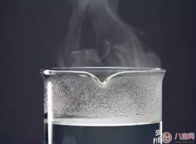 夏季寶寶鼻塞的癥狀 如何讓寶寶睡好覺 夏季寶寶鼻塞的癥狀 如何讓寶寶睡好覺